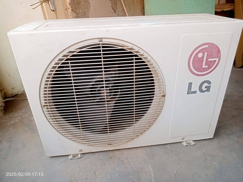 1.5 Ton LG Ac In VIP Condition For Sale Only 48000 1