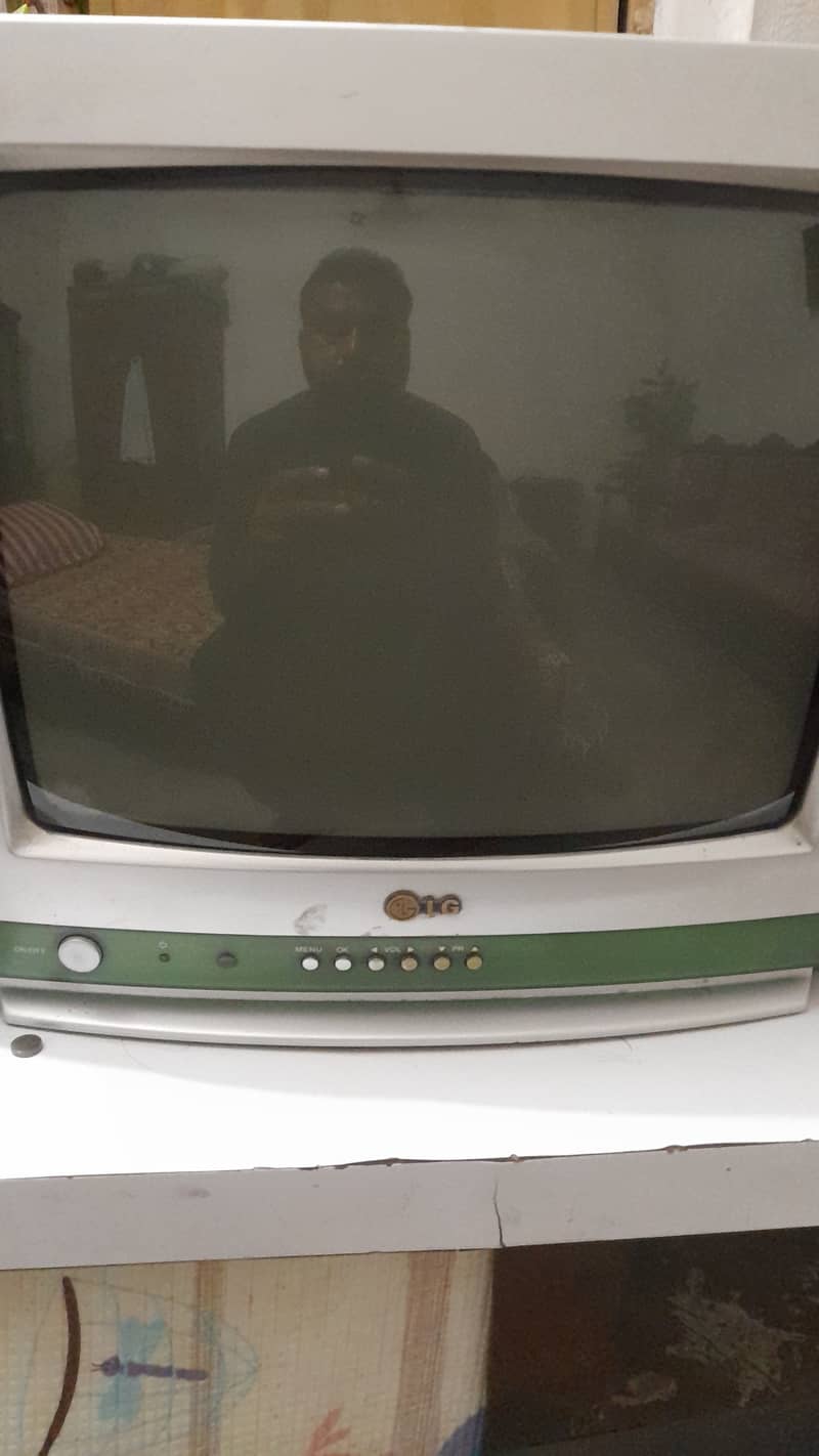 Original lg 14 inch All parts Original 100% with remote 0