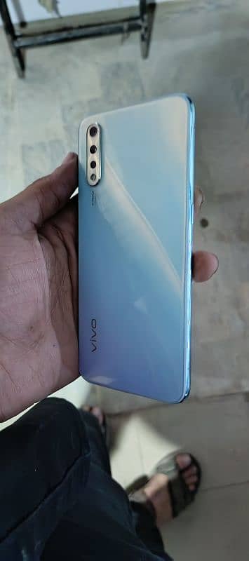 Vivo s1 4gb ram 128gb memory pta approve 2