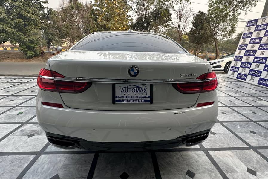 BMW 740e PHV - 2018 5