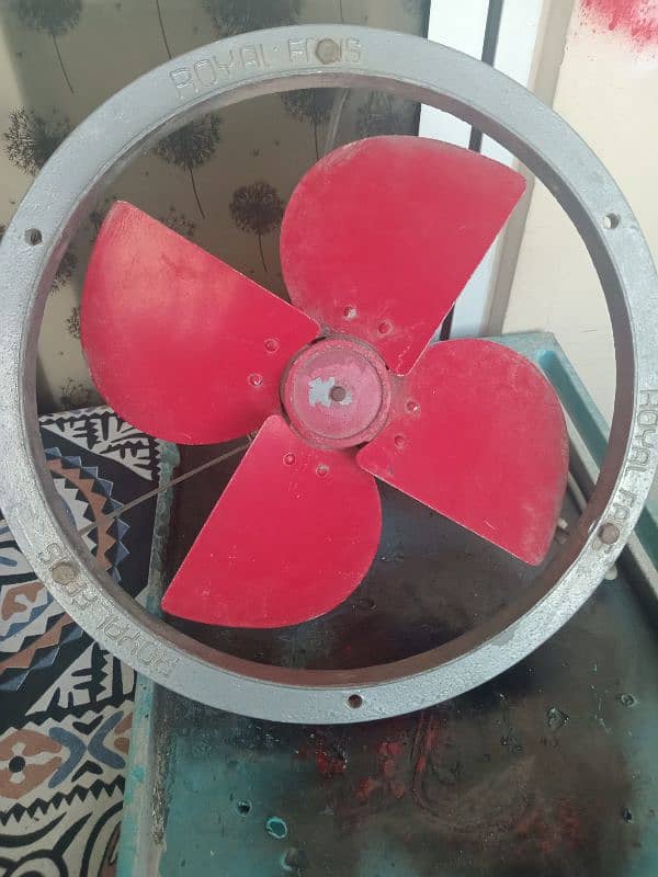 in excellent condition Royal Exhaust Fan for sell 1