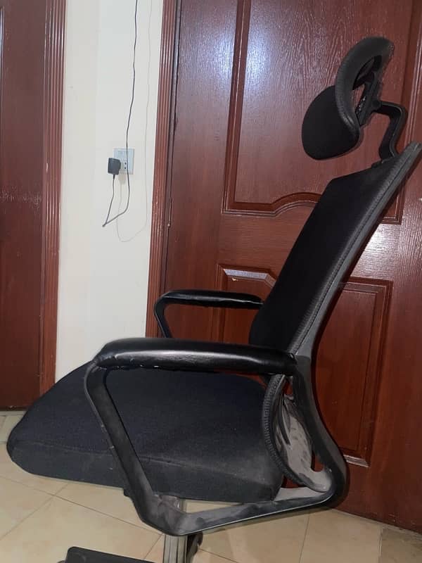 Gaming/Office Mesh Chair 1