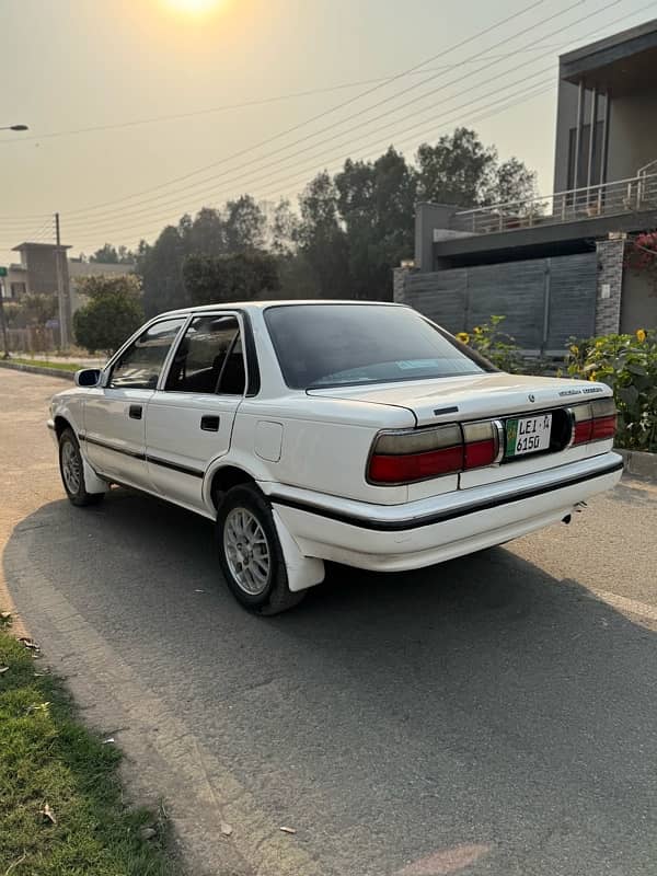 Toyota Corolla DX 3