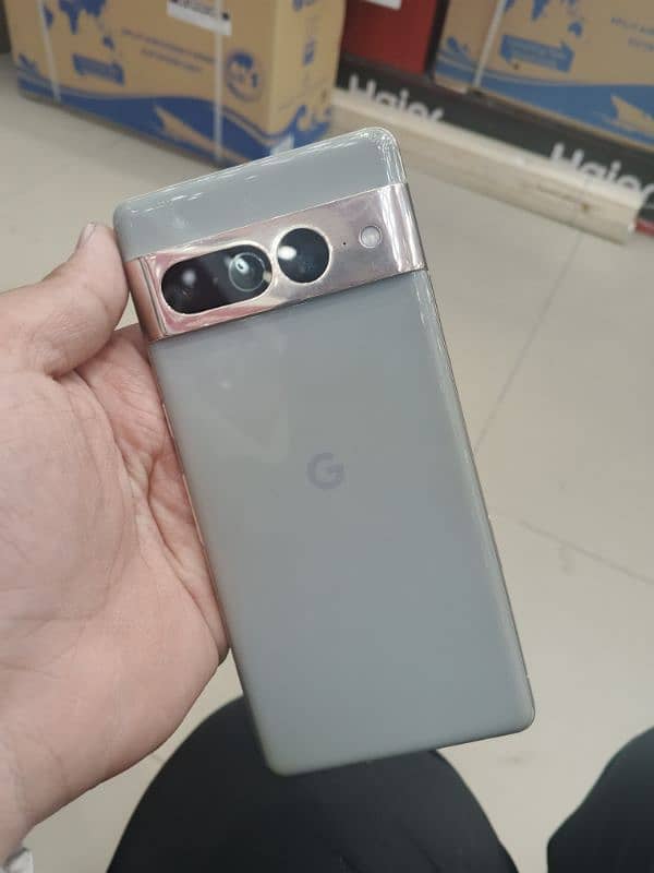 Google pixel 7 PRO 6