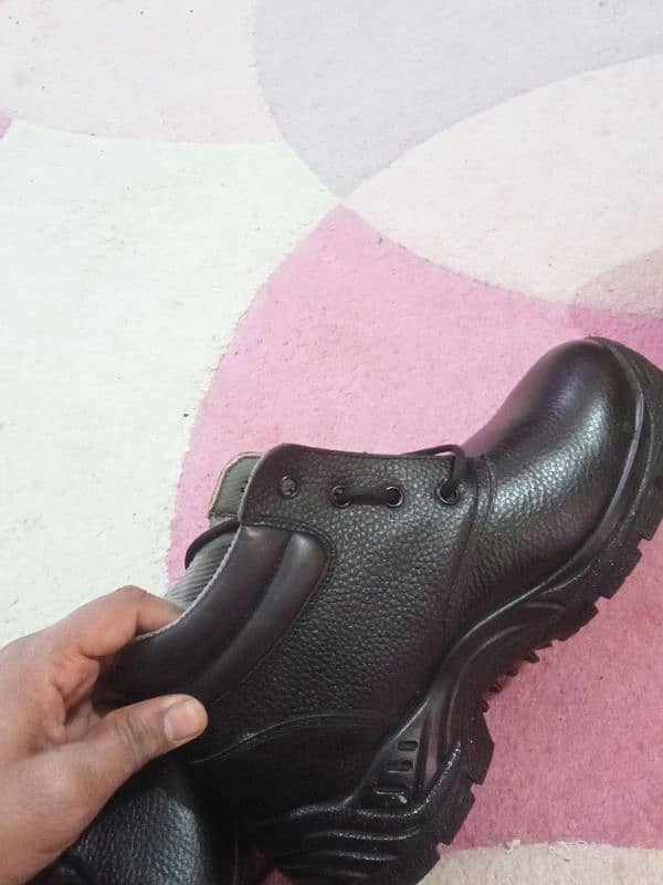 New Safety shoes 1