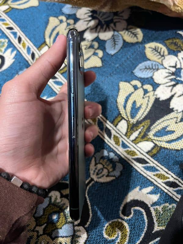 iphone 11pro max pta 3