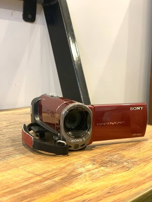 SONY HANDYCAM DCR-SX44 3