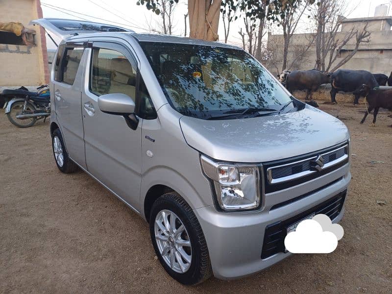 Suzuki Wagon R 2025 1