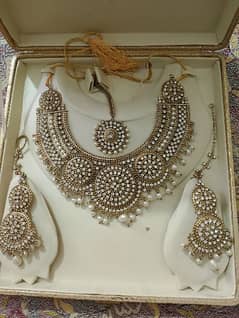 jewellery set