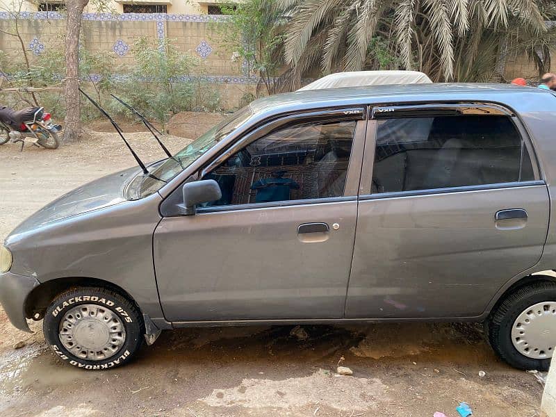 Suzuki Alto 2011 5