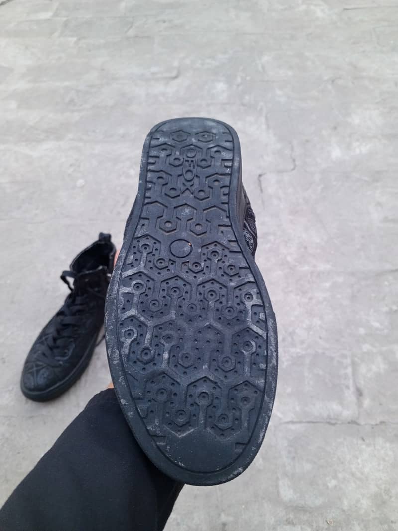 Versace black embroided leather shoes imported 3