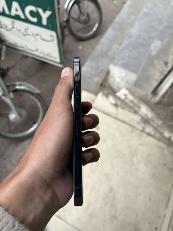 i phone 12 pro max 256gb pta approved 5