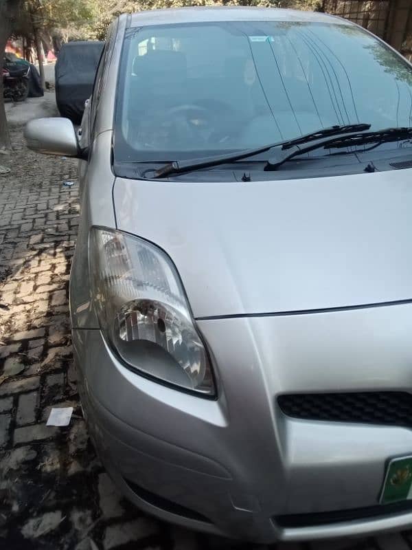 Toyota Vitz 2009/2011 0