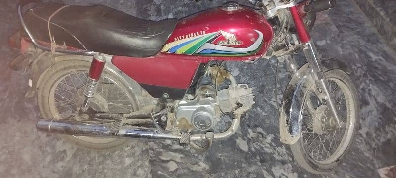 zxmco bike hai serious bnde rabta kre 03339458424 whatsapp 2