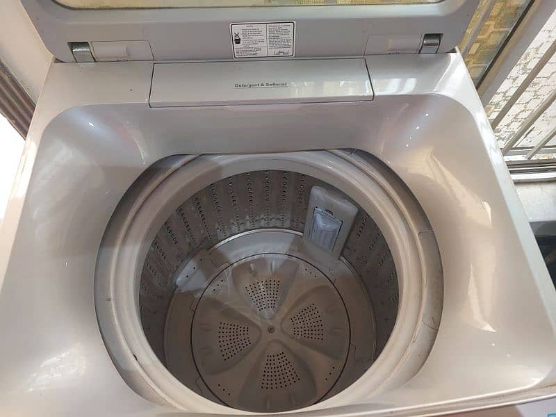 Haier fully automatic 9kg washing machine 3