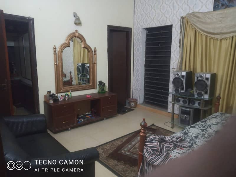 FURNISHED ROOM FOR RENT 2