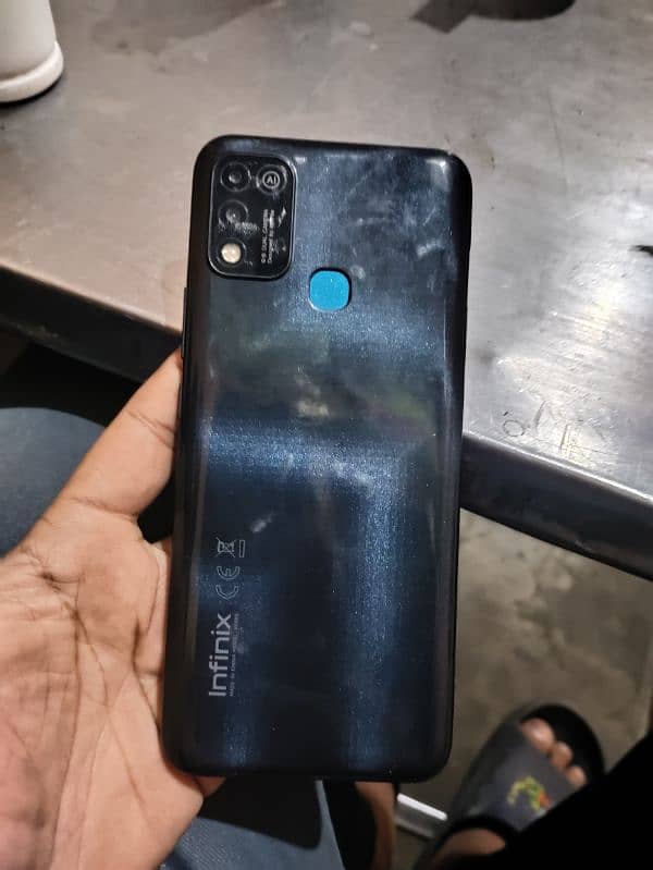 Infinix hot 11=4/64 1