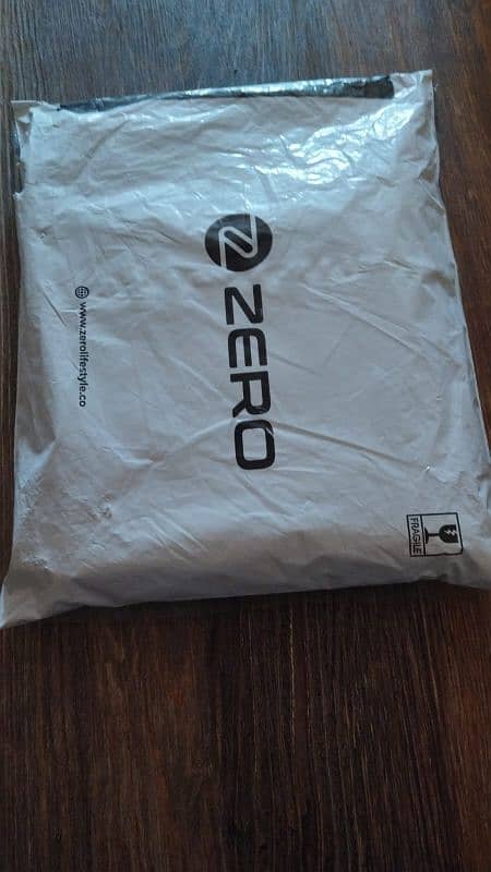 Brand new sealed pack Zero Lifestyle Royale Smartwatch For Sale 1