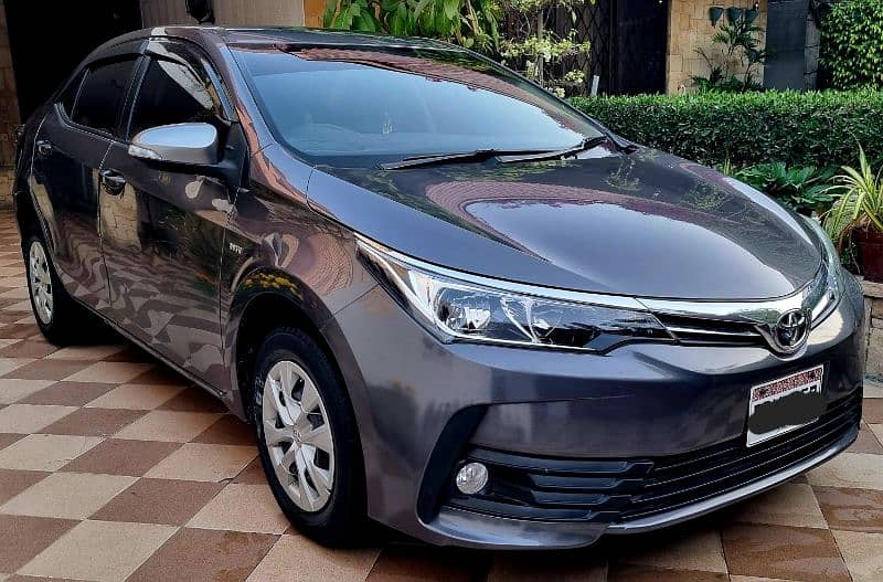 Toyota Corolla GLI automatic 2019 1