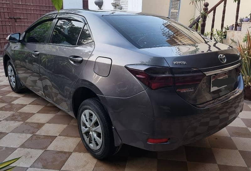 Toyota Corolla GLI automatic 2019 3