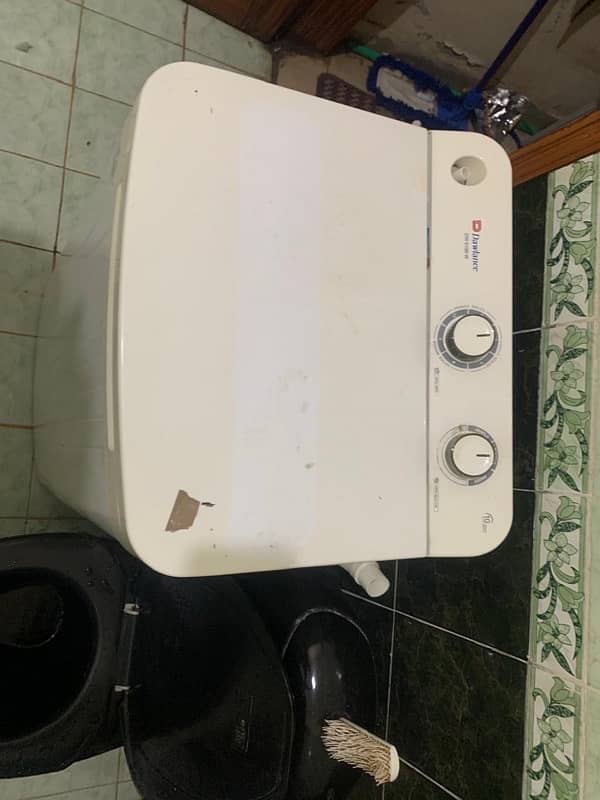 Dawlance Washing machine 4