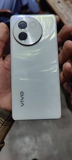 vivo v30e for sale 10 by 10 condition 8 month wareenty