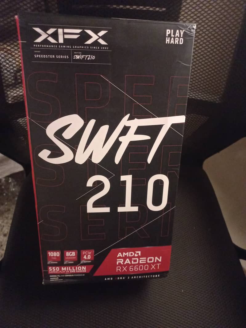 AMD Radeon RX 6600 XT - 8GB 1