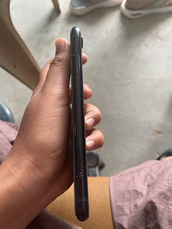 iPhone XR non pta factory unlock 2