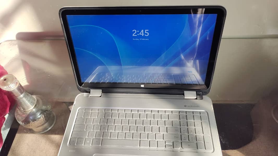 HP ENVY 15 X360-CORE i5 4TH GENERATION-TOUCH SCREEN-256GB SSD-8GB RAM 10