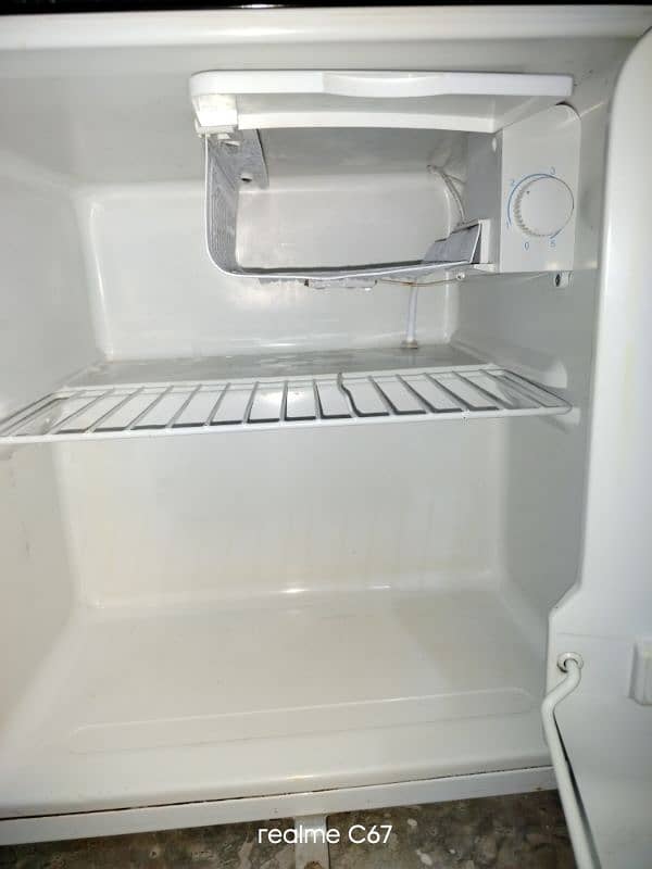 SG Room fridge 1