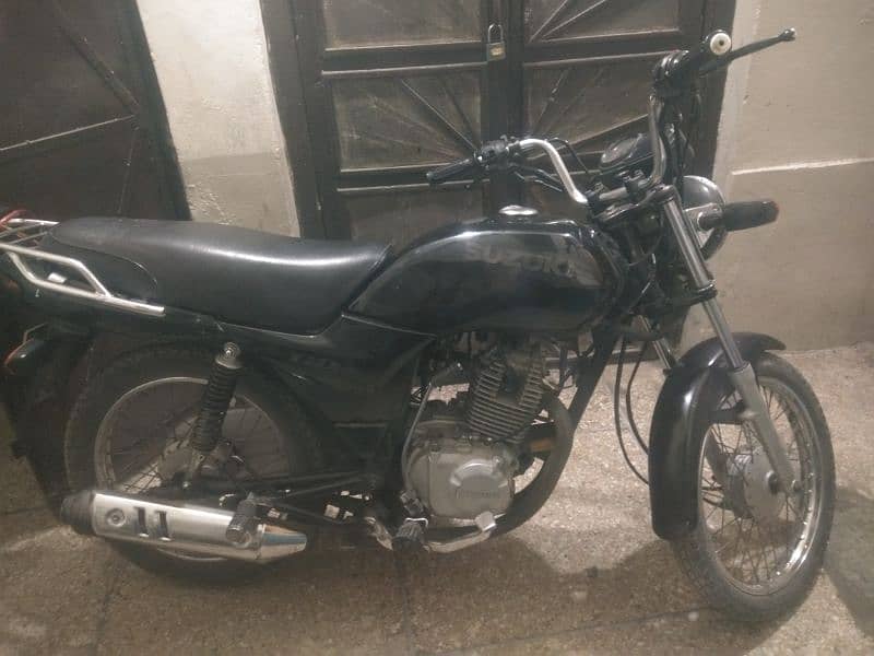 Suzuki GD110 motorcycle 6