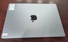 MacBook Pro 14" M3 Ram 8 SSD 512 Excellent Condition