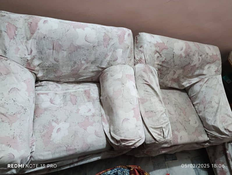 Sofa Set for Sale 0