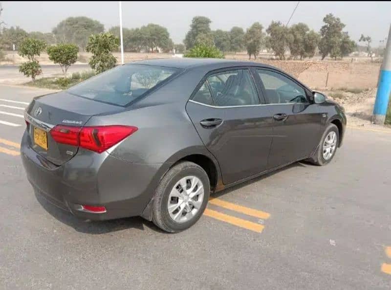 Toyota Corolla GLI 2016 10