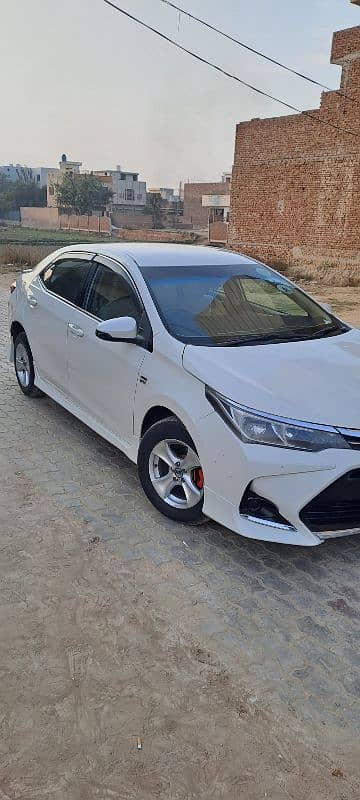 Toyota Corolla GLI 2015 1