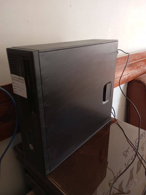 HP 705 G3 Elitedesk 2