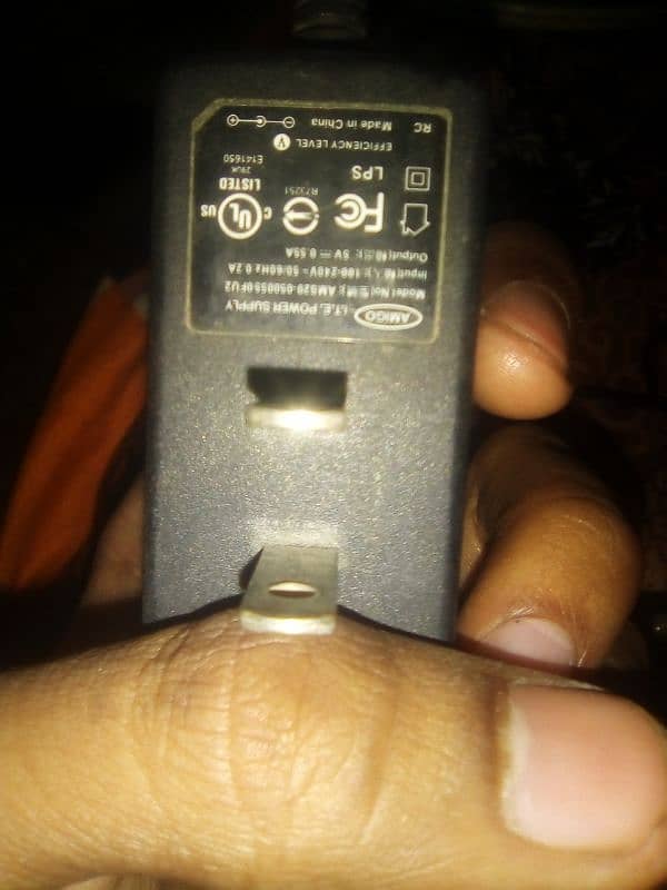 LCD k sath connat ho ta hai 3