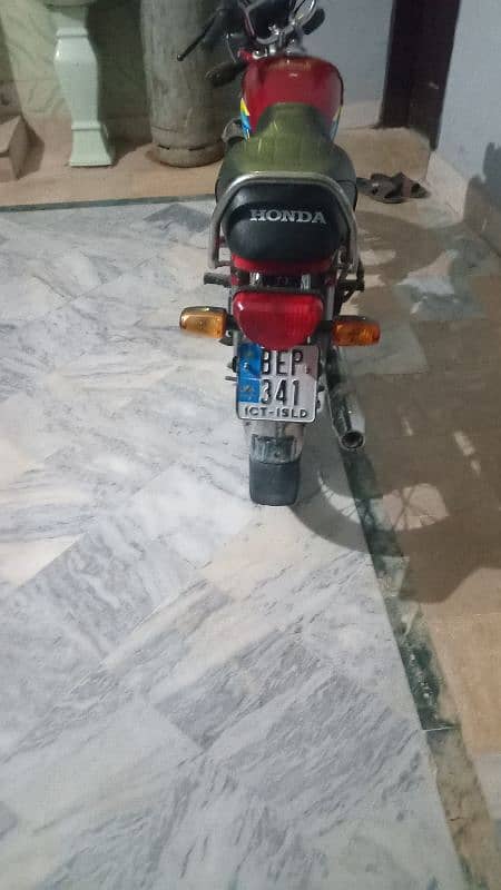 Honda CD70 genuine condition 2