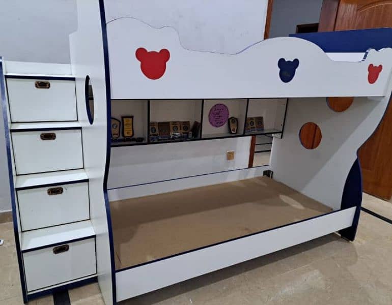 Very good condition bunk bed white for urgent sale in Park View Lahore 4