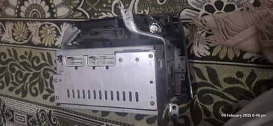 Cd player vitz 2000 model