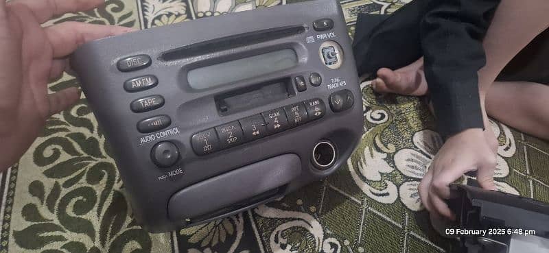 Cd player vitz 2000 model 1