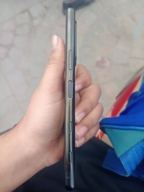 Sony Xperia5 Mark3 (Non PTA) But Exchange possible ha*LGV30 ya iphone8 6