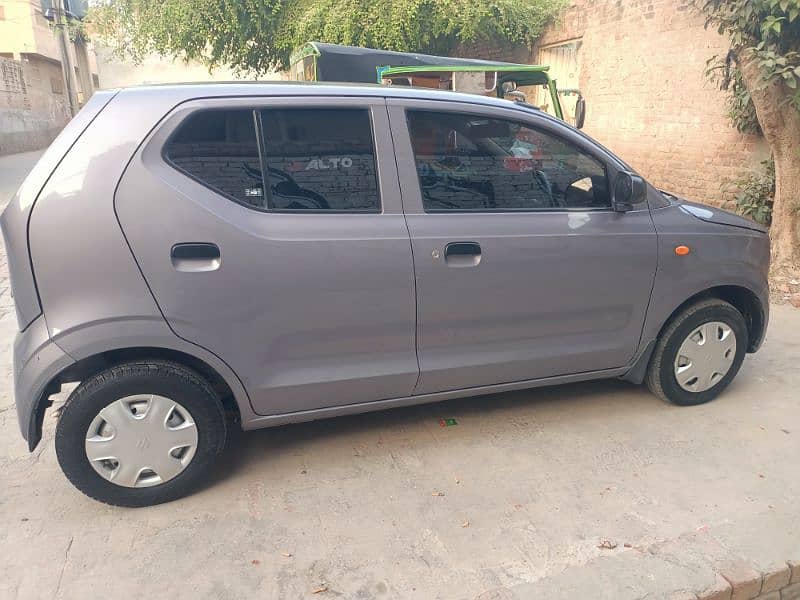 Alto car for rent with driver in Muzzafargarh 1