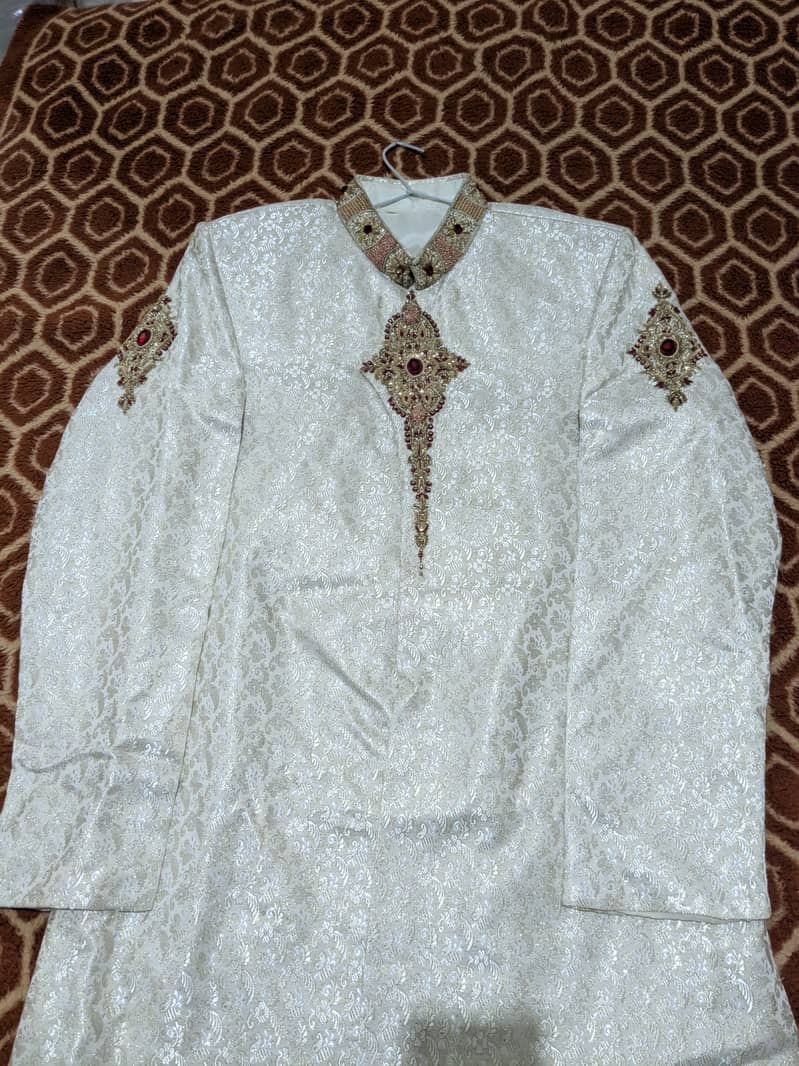 Sherwani for sale 9.8/10 Condition 4