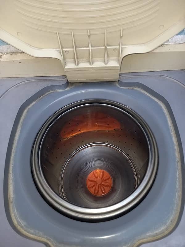 super Asia Spinner Dryer only 1