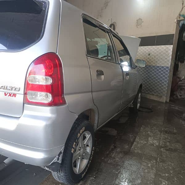 Suzuki Alto 2011 modal urgent sale 2