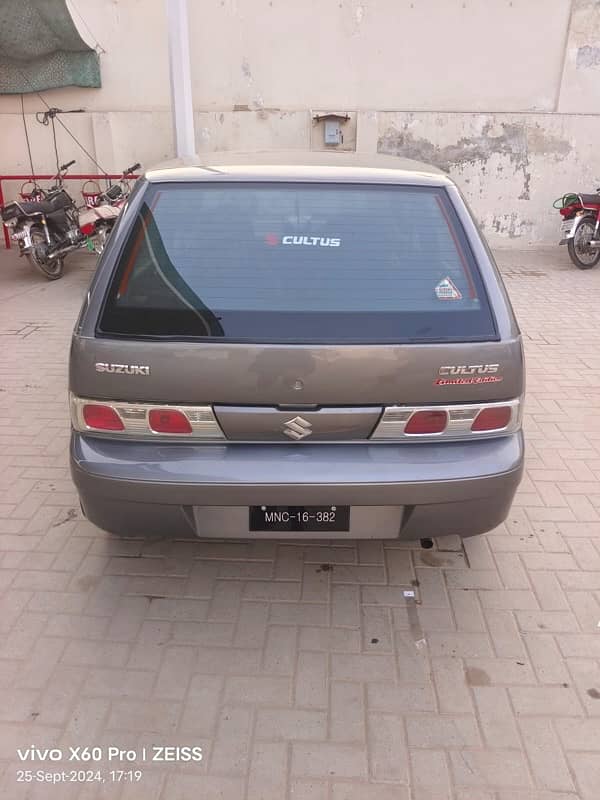 Suzuki Cultus 2016 1