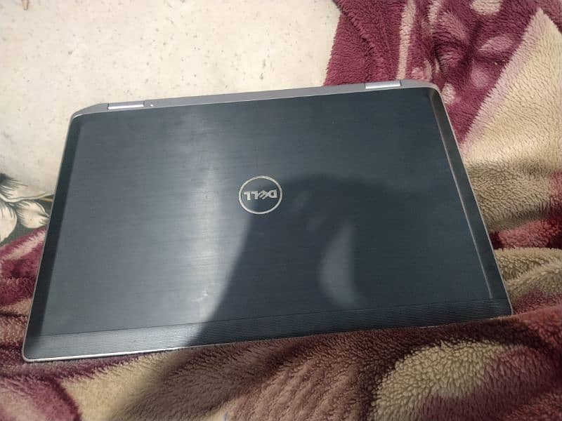 dell i5 2nd generation 4gb 128ssd size 17.5 4