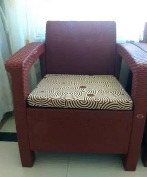 Boss Rattan Sofa Chair 0