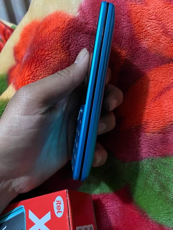 Itel NEO X30+ 4G 7